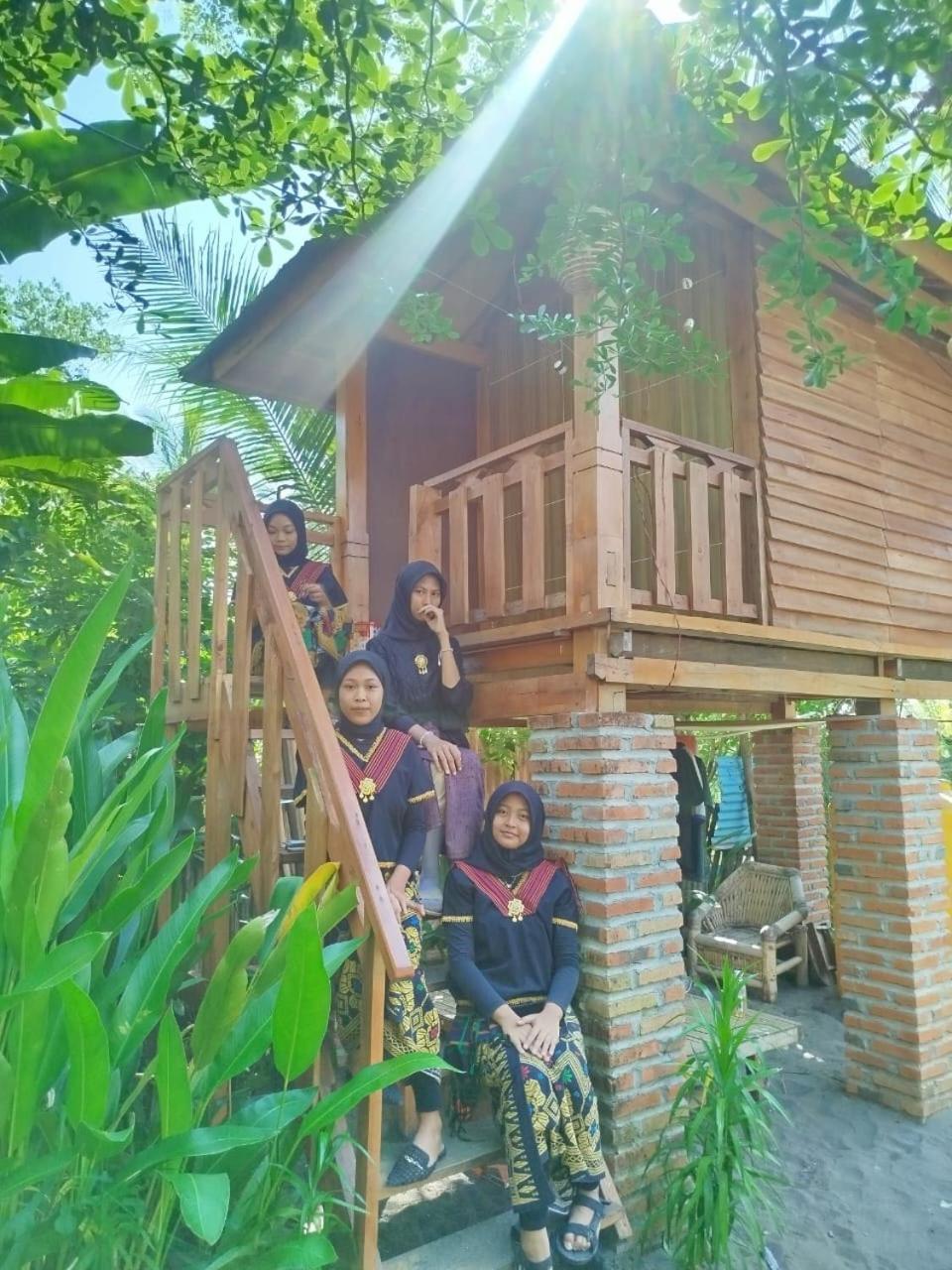 Cemare Cottage Lembar  Luaran gambar